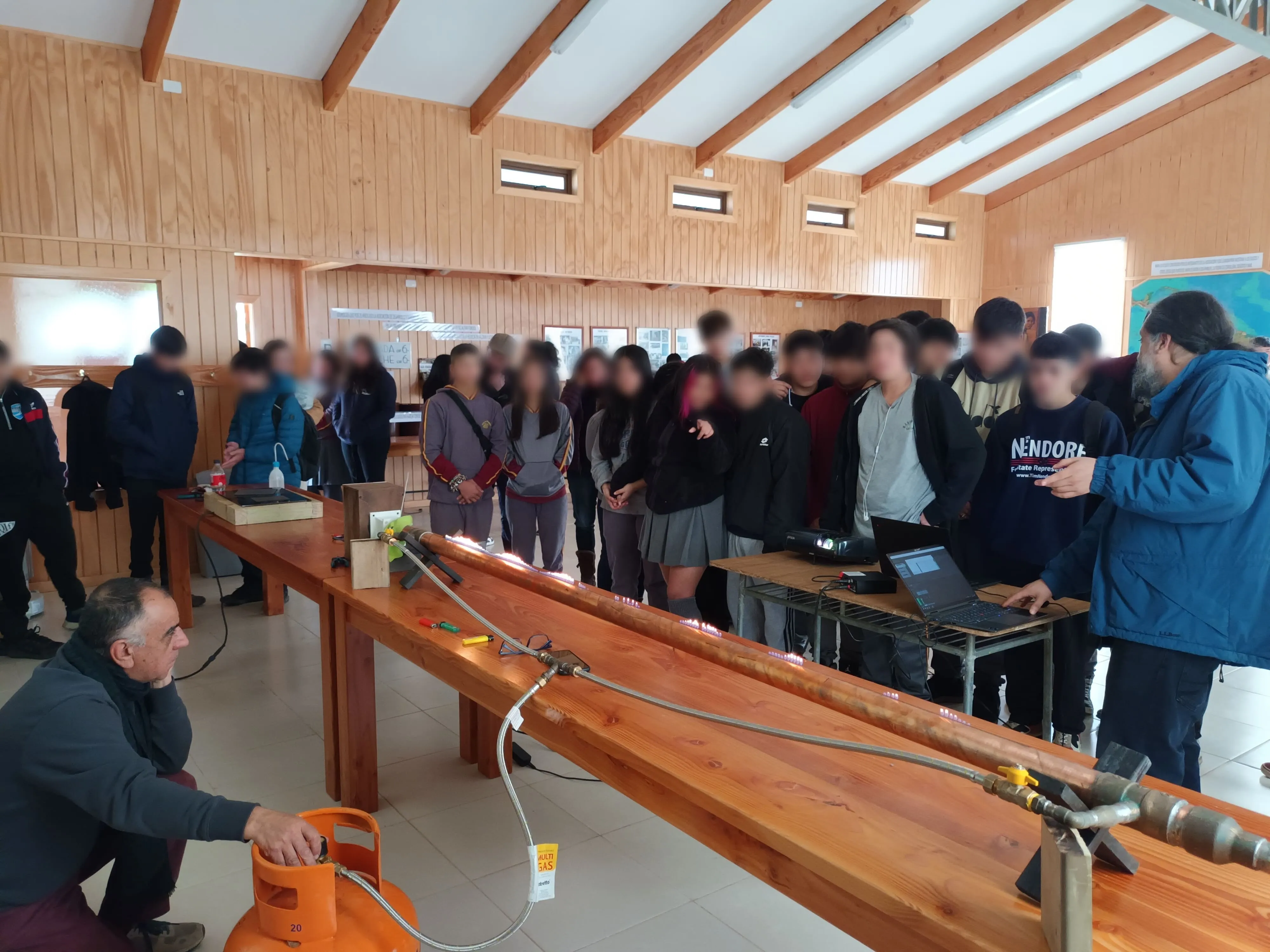 (a) Outreach photo 1